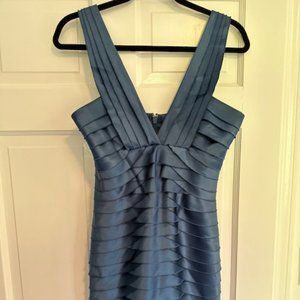 BCBG MaxAzria Blue Tiered Mini Dress Sleeveless Party Wedding Size 6 - Great!